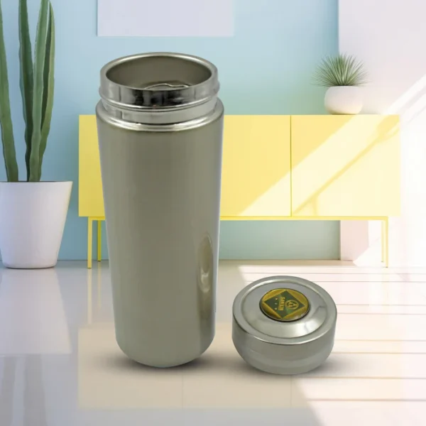Vacuum Insulated Stainless Steel Flask (1 Pc) - Leak Proof, BPA Free, Hot & Cold - Image 4