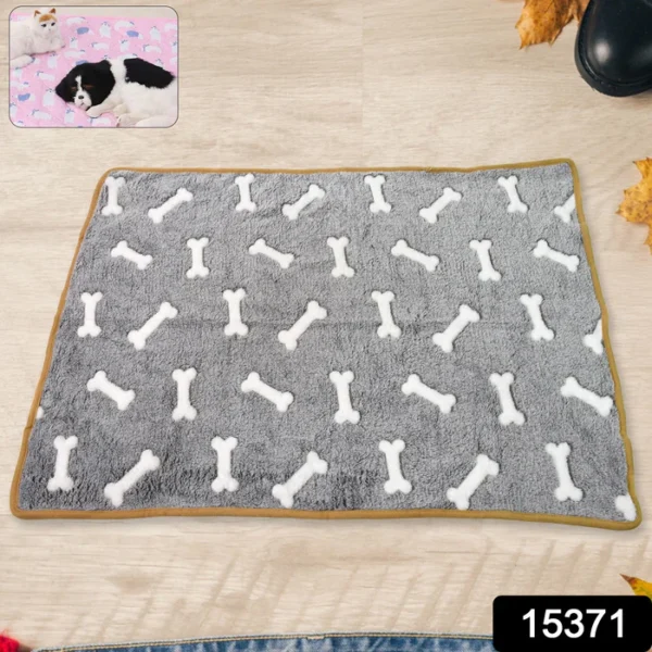 Pet Soft Cat Dog Blanket / Towel, Warm Sleep Mat (75×55 Cm / 1 Pc / Mix Color & Design) - Image 3